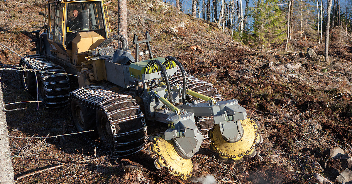 Bracke-Forest-Two-Row-Disc-Trencher-T28-a-05.jpg